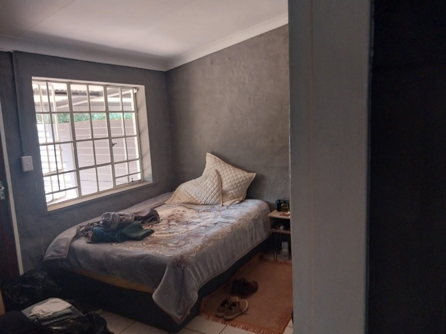 2 Bedroom Property for Sale in Danville Gauteng