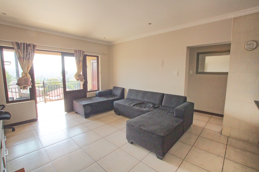 To Let 2 Bedroom Property for Rent in Wilro Park Gauteng