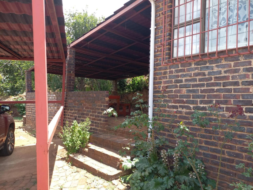 4 Bedroom Property for Sale in Naturena Gauteng