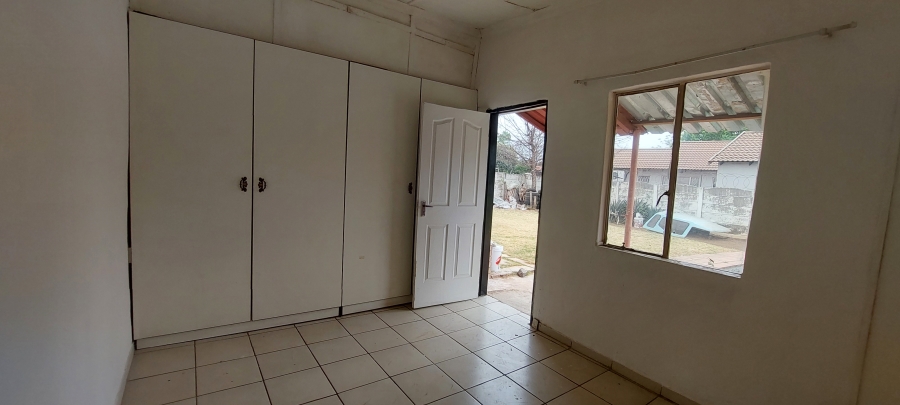 To Let 1 Bedroom Property for Rent in Mayberry Park Gauteng