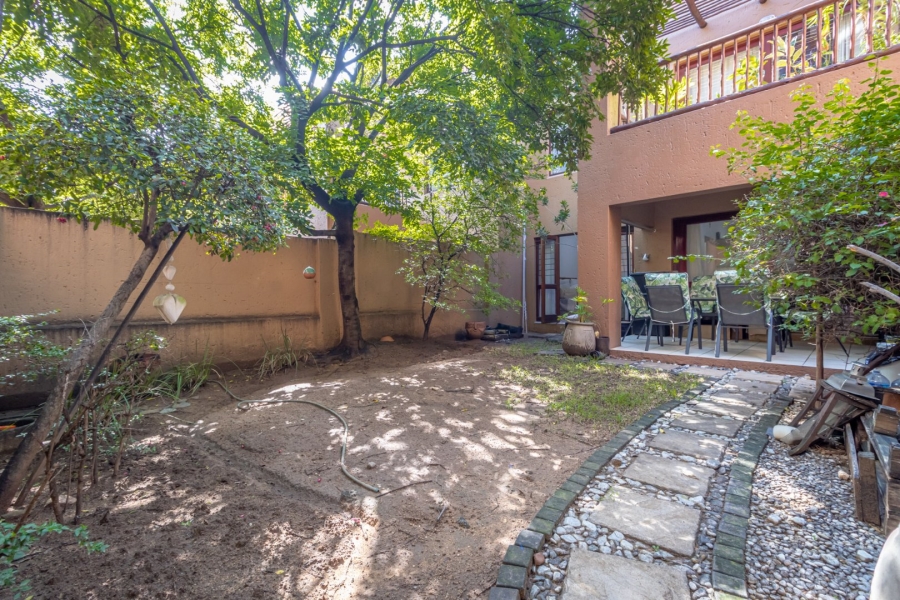 1 Bedroom Property for Sale in Douglasdale Gauteng