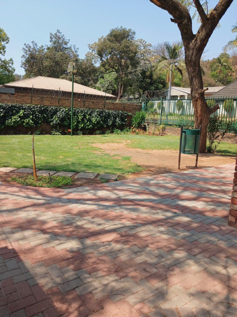 1 Bedroom Property for Sale in Pretoria Gardens Gauteng