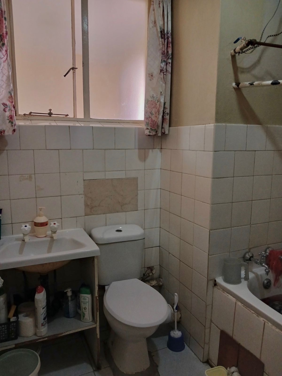 1 Bedroom Property for Sale in Pretoria Gardens Gauteng