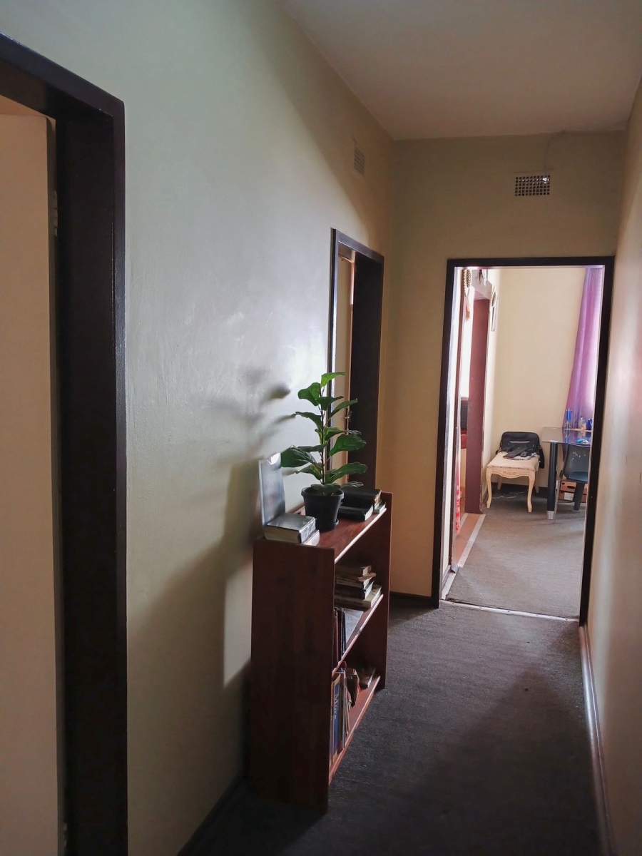 1 Bedroom Property for Sale in Pretoria Gardens Gauteng