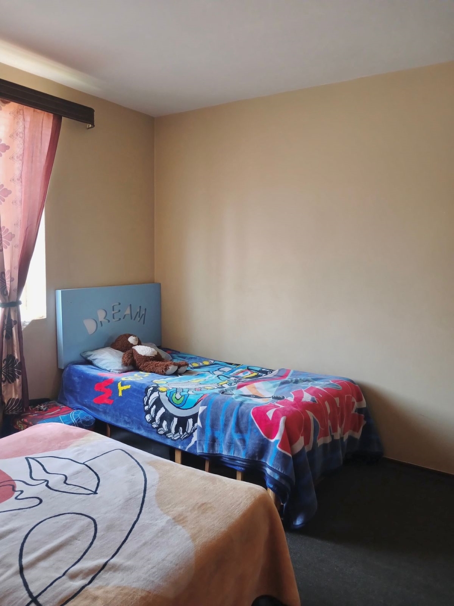 1 Bedroom Property for Sale in Pretoria Gardens Gauteng