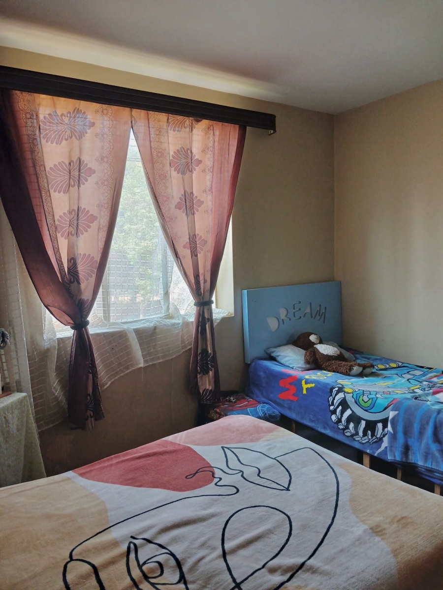 1 Bedroom Property for Sale in Pretoria Gardens Gauteng