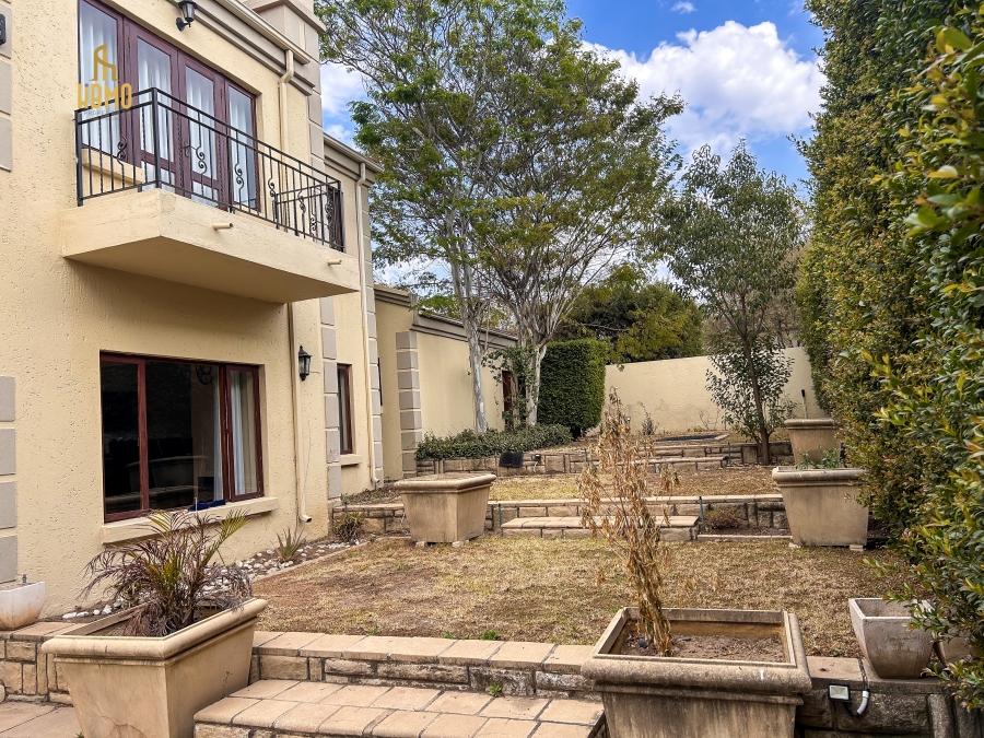 3 Bedroom Property for Sale in Gateside Manor Gauteng