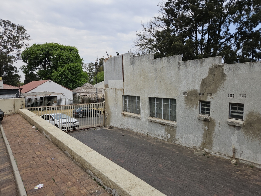 Commercial Property for Sale in Maraisburg Gauteng