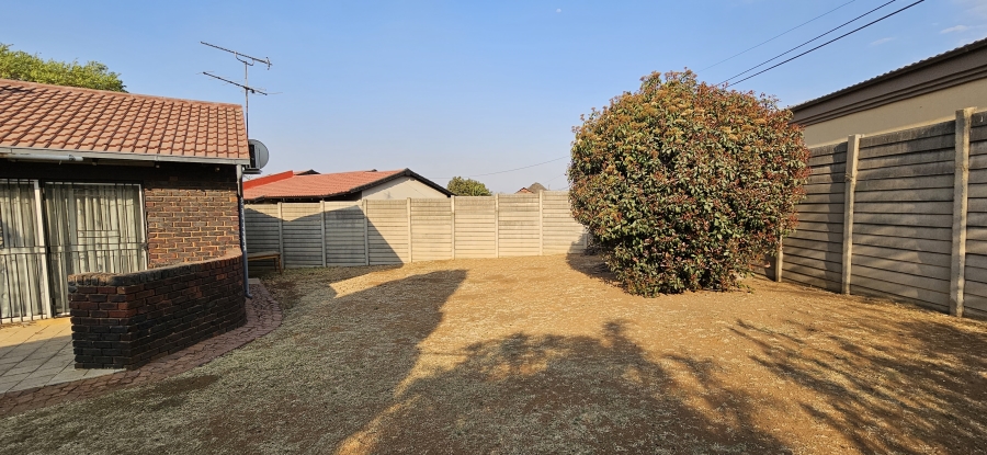 3 Bedroom Property for Sale in Elandspark Gauteng