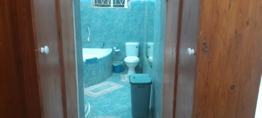 To Let 1 Bedroom Property for Rent in Dalview Gauteng