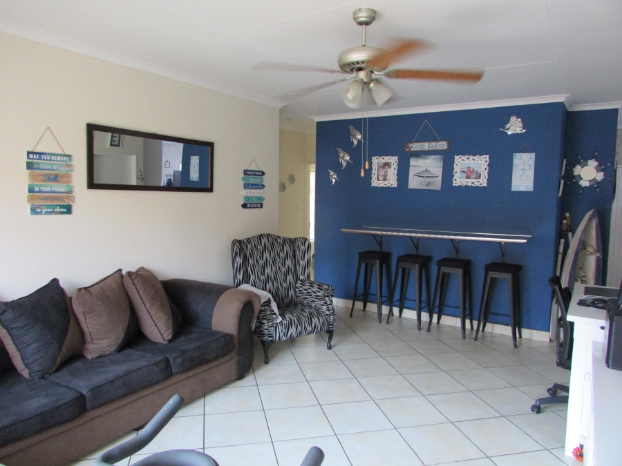 2 Bedroom Property for Sale in Robinpark Gauteng