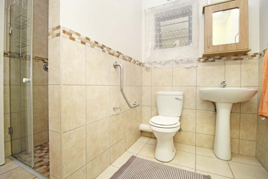 1 Bedroom Property for Sale in Olivedale Gauteng