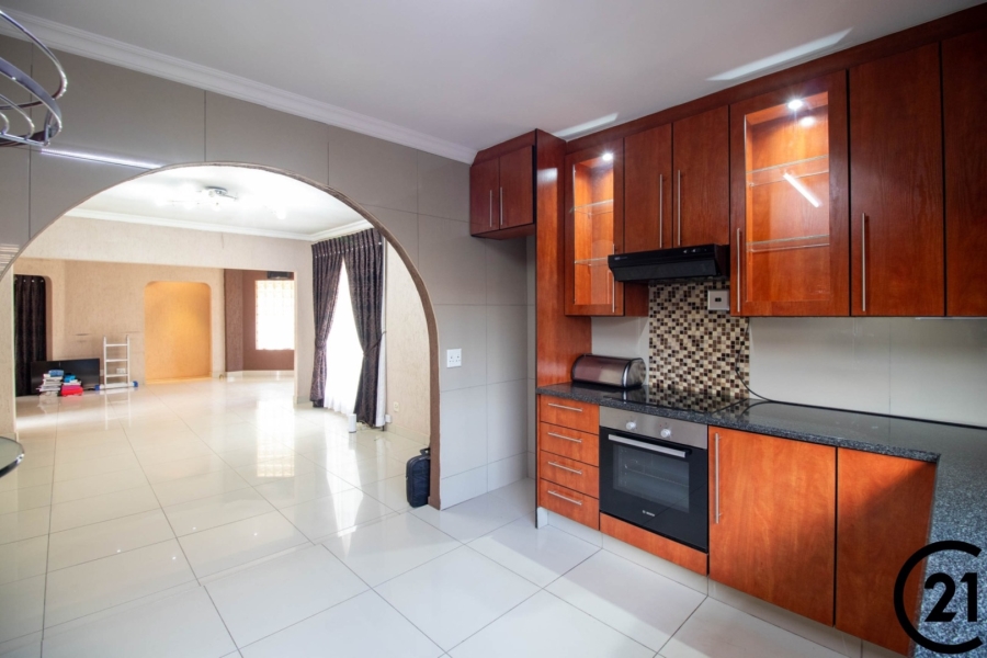 3 Bedroom Property for Sale in Mackenzie Park Gauteng