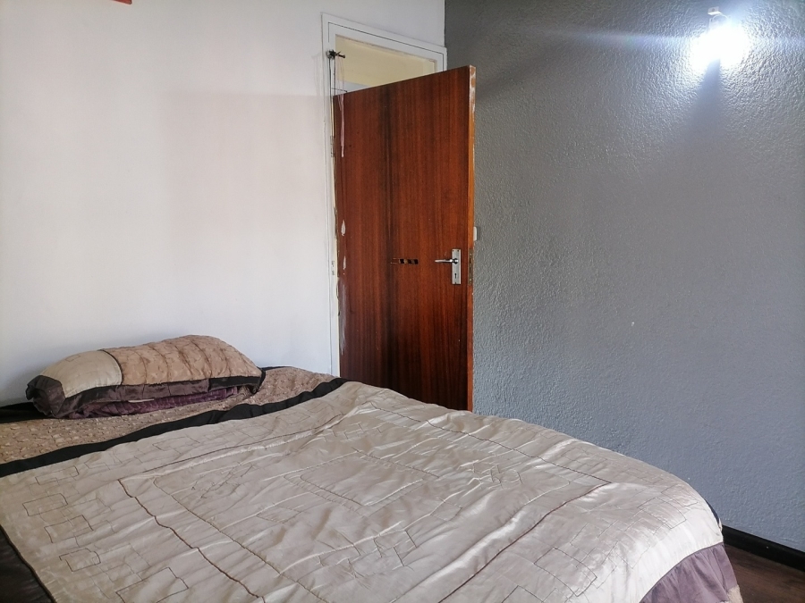 3 Bedroom Property for Sale in Mackenzie Park Gauteng