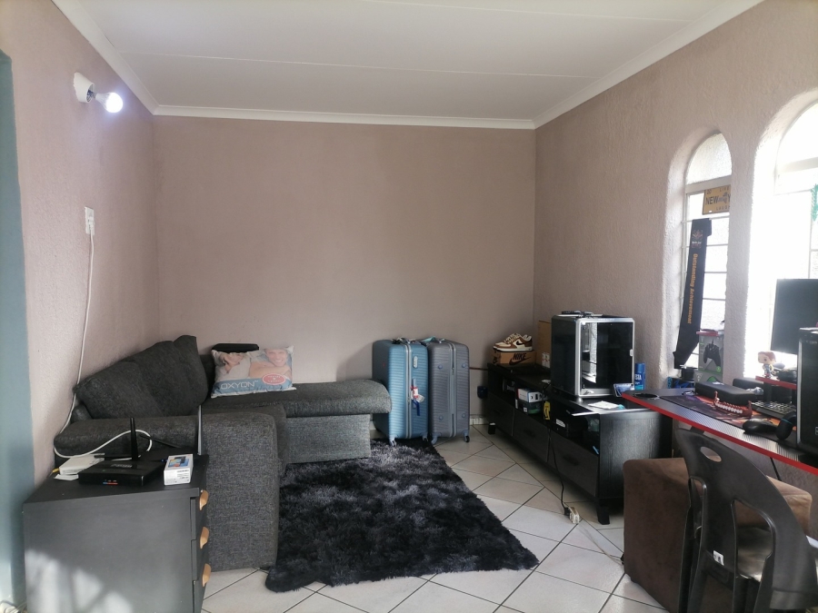 3 Bedroom Property for Sale in Mackenzie Park Gauteng