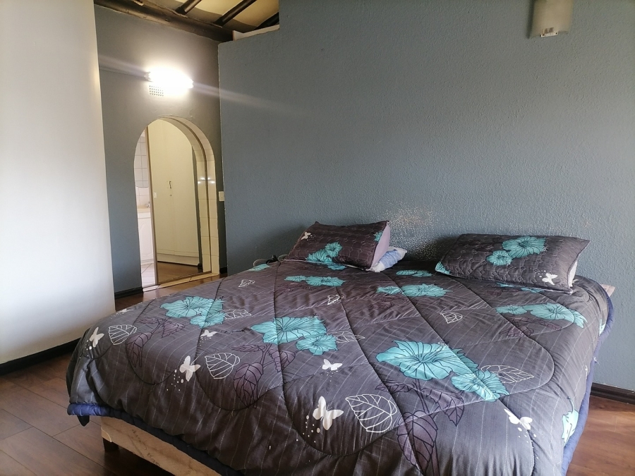 3 Bedroom Property for Sale in Mackenzie Park Gauteng