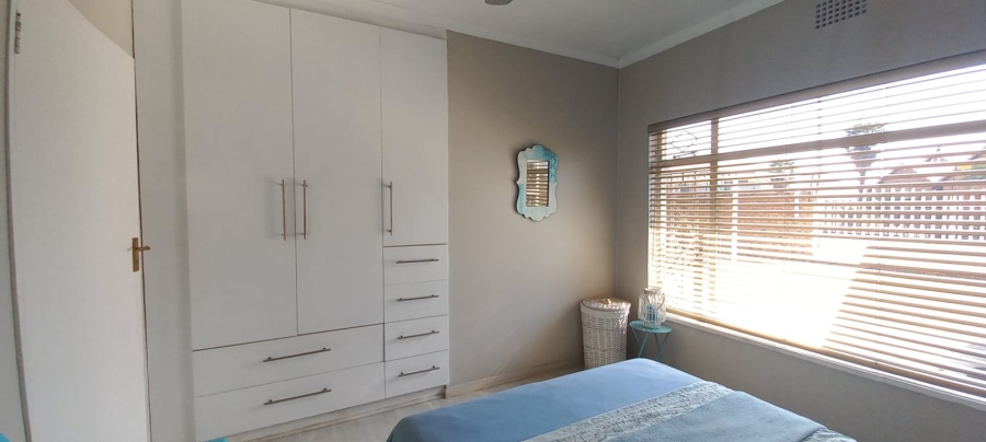 4 Bedroom Property for Sale in Sunair Park Gauteng