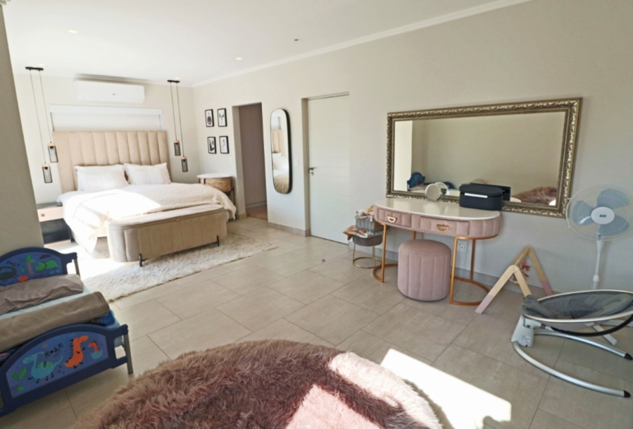 To Let 3 Bedroom Property for Rent in Bryanston Gauteng