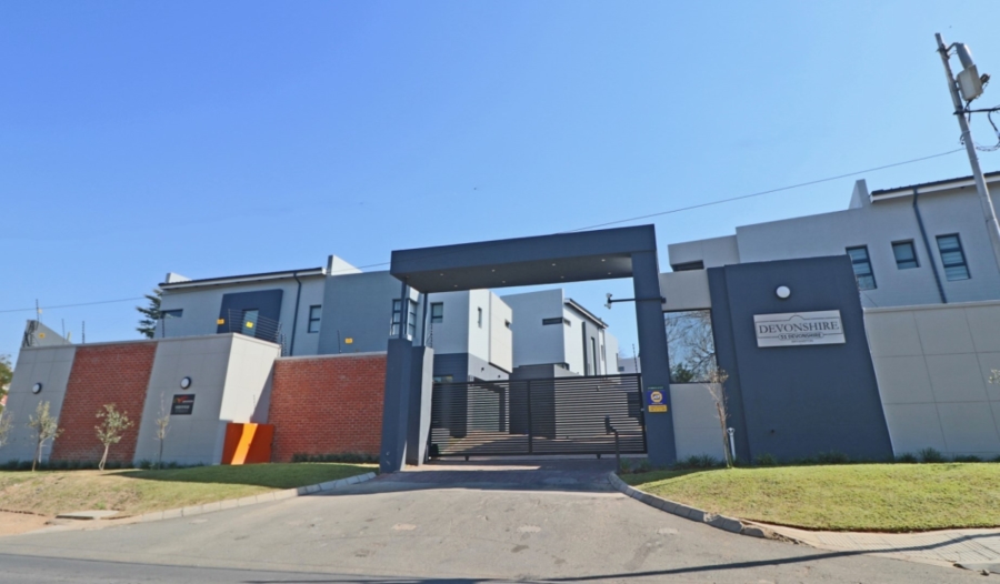 To Let 3 Bedroom Property for Rent in Bryanston Gauteng