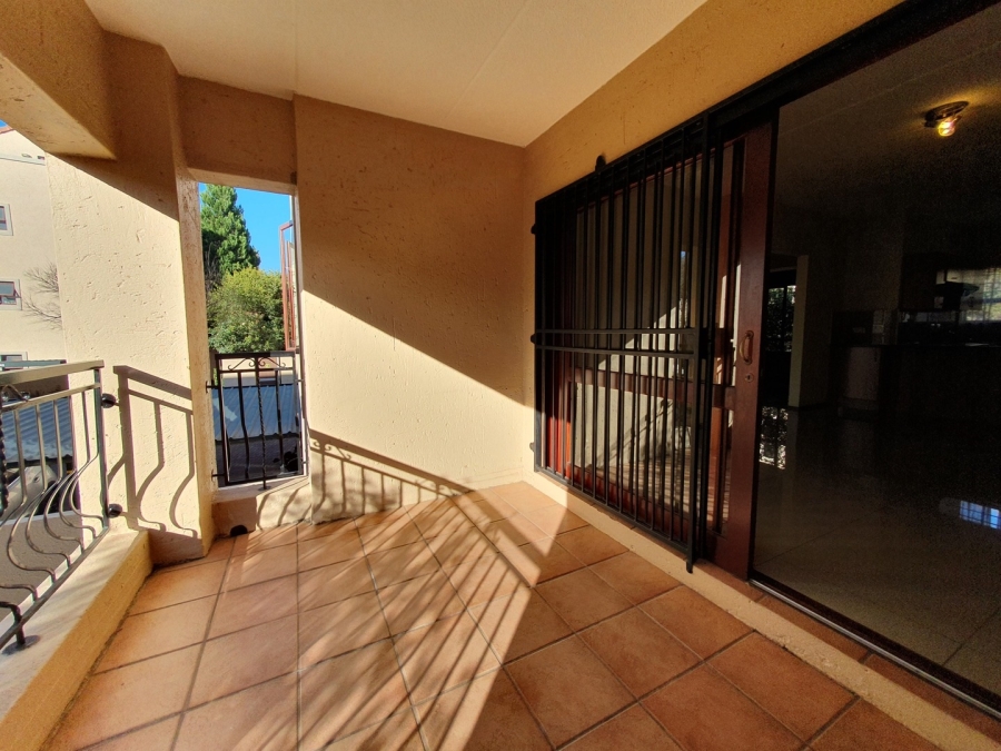 To Let 2 Bedroom Property for Rent in Sunninghill Gauteng