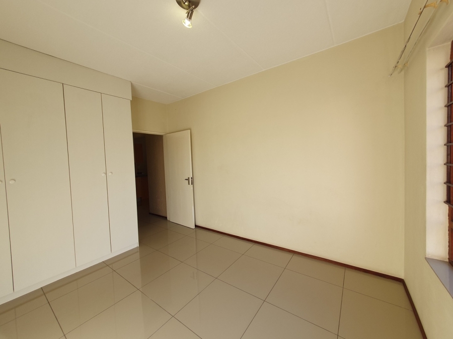 To Let 2 Bedroom Property for Rent in Sunninghill Gauteng