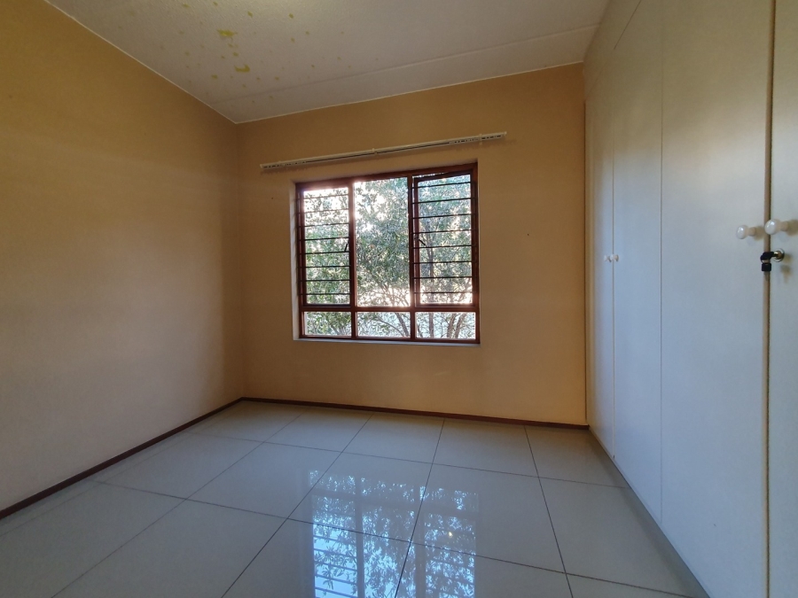 To Let 2 Bedroom Property for Rent in Sunninghill Gauteng