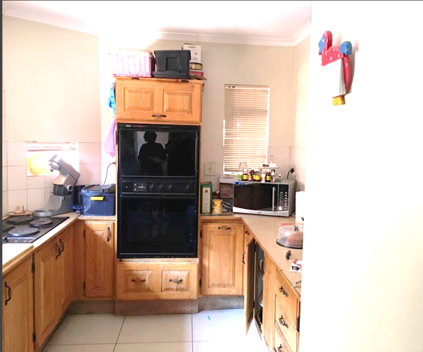 To Let 4 Bedroom Property for Rent in Florauna Gauteng