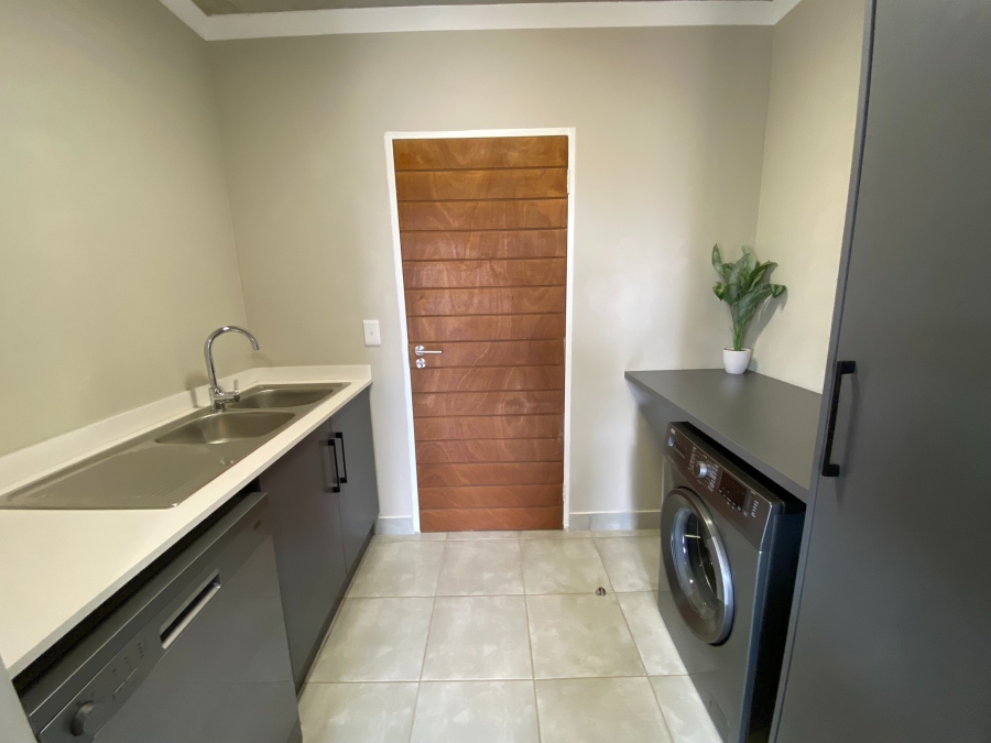 3 Bedroom Property for Sale in Sinoville Gauteng