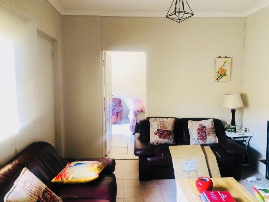 To Let 1 Bedroom Property for Rent in Bezuidenhout Valley Gauteng