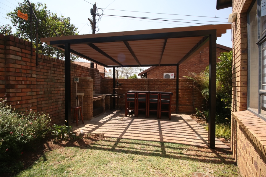 3 Bedroom Property for Sale in Moreleta Park Gauteng