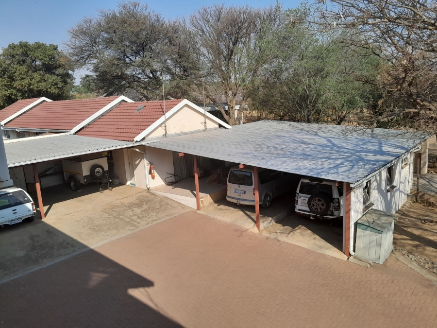 Commercial Property for Sale in Knoppieslaagte Gauteng