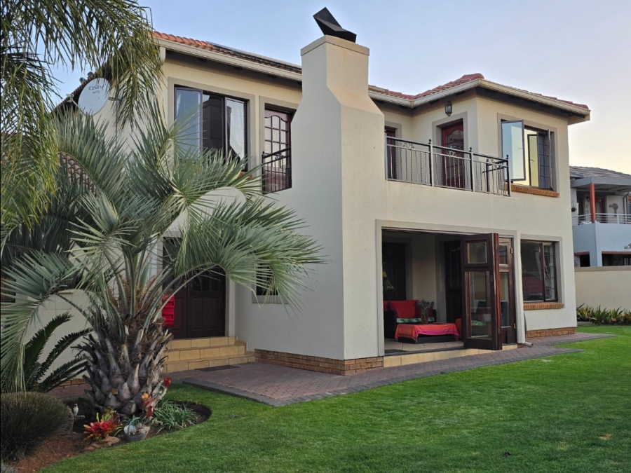 4 Bedroom Property for Sale in Midstream Estate Gauteng