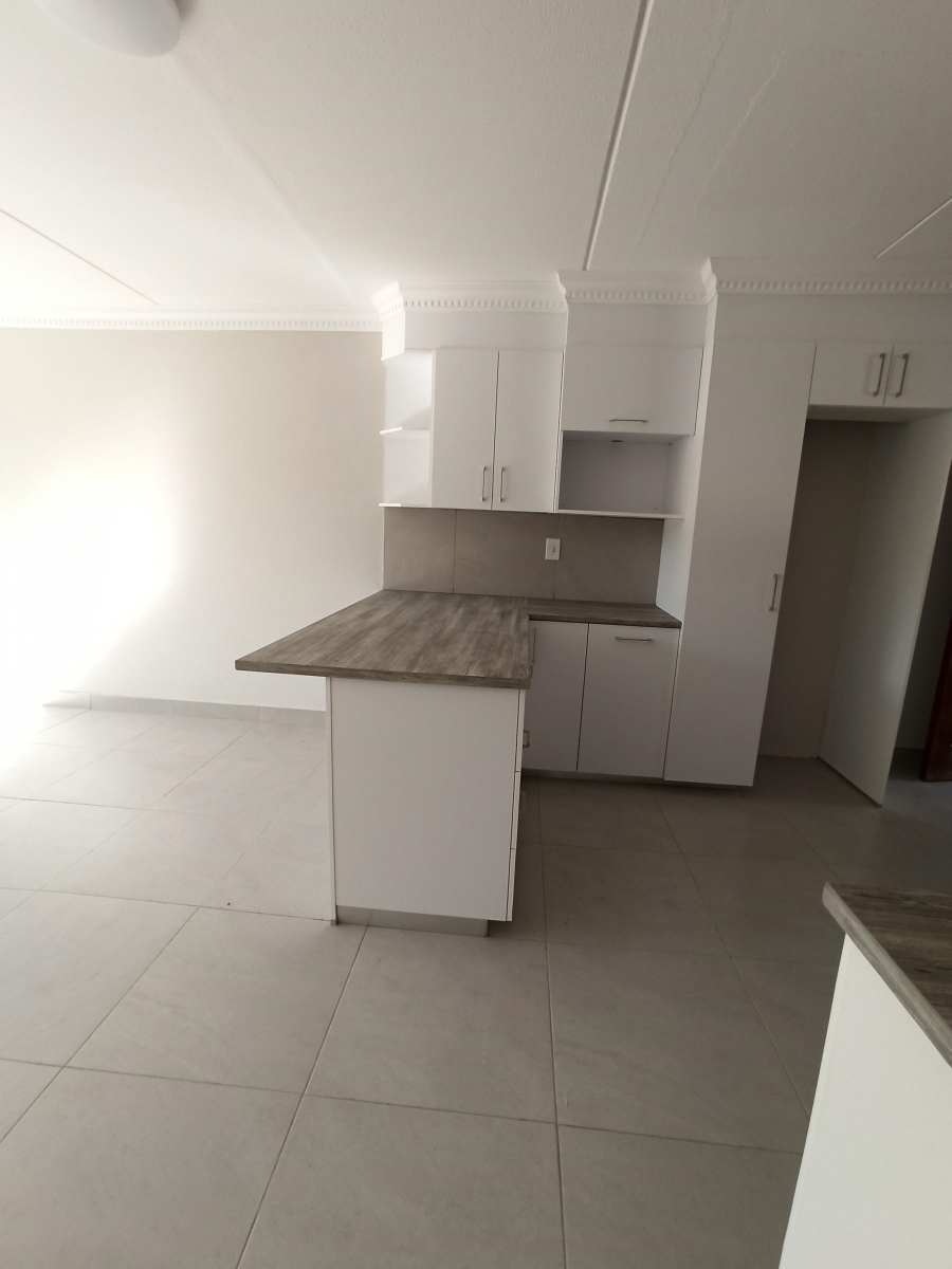 To Let 2 Bedroom Property for Rent in Ferndale Gauteng