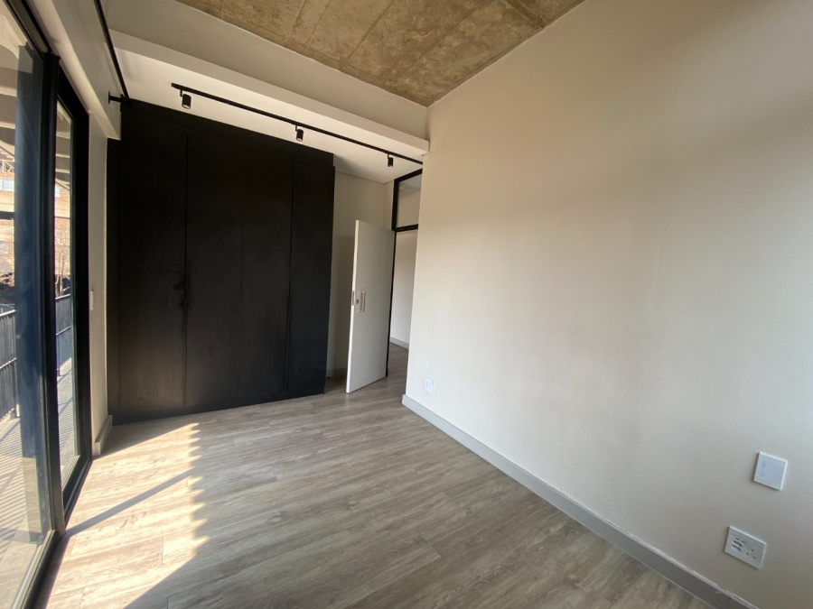 1 Bedroom Property for Sale in Sandton Central Gauteng