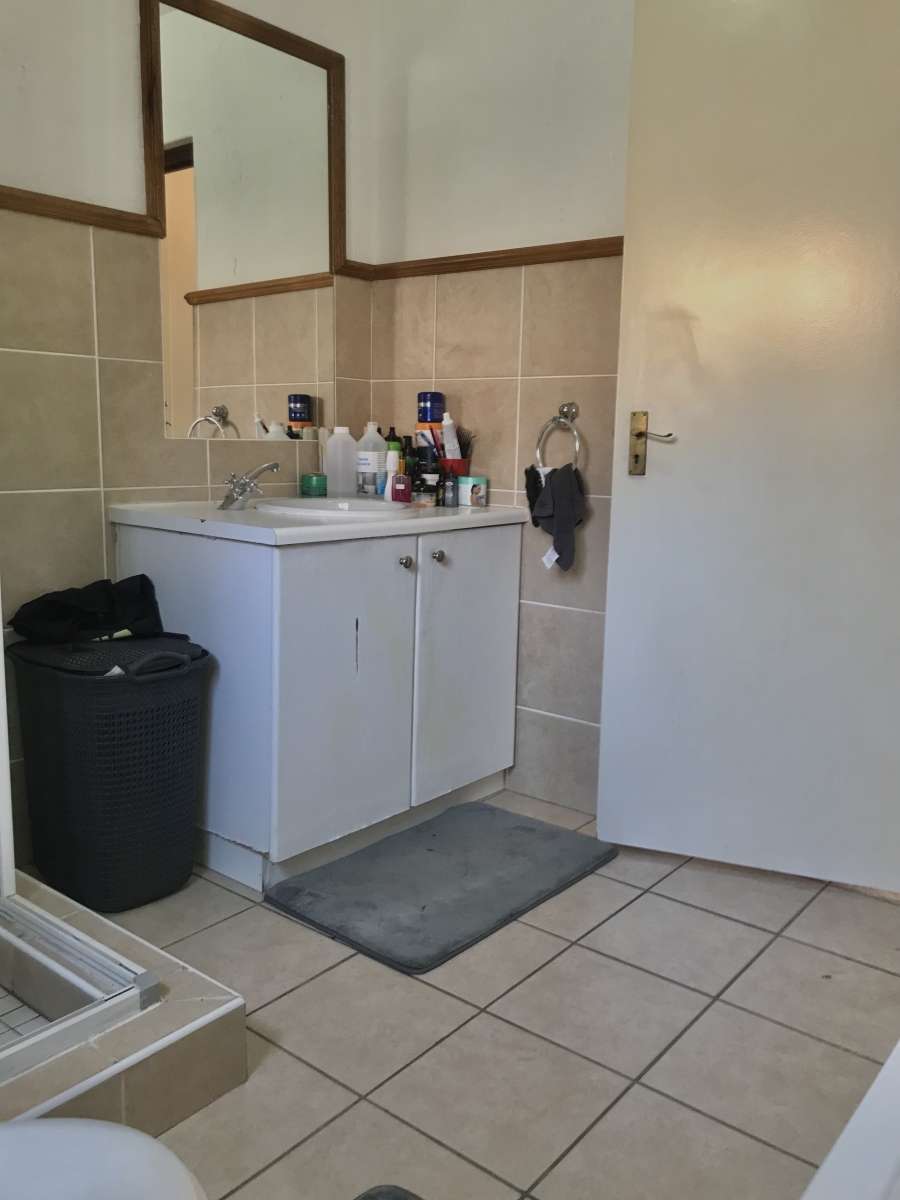 2 Bedroom Property for Sale in Broadacres Gauteng