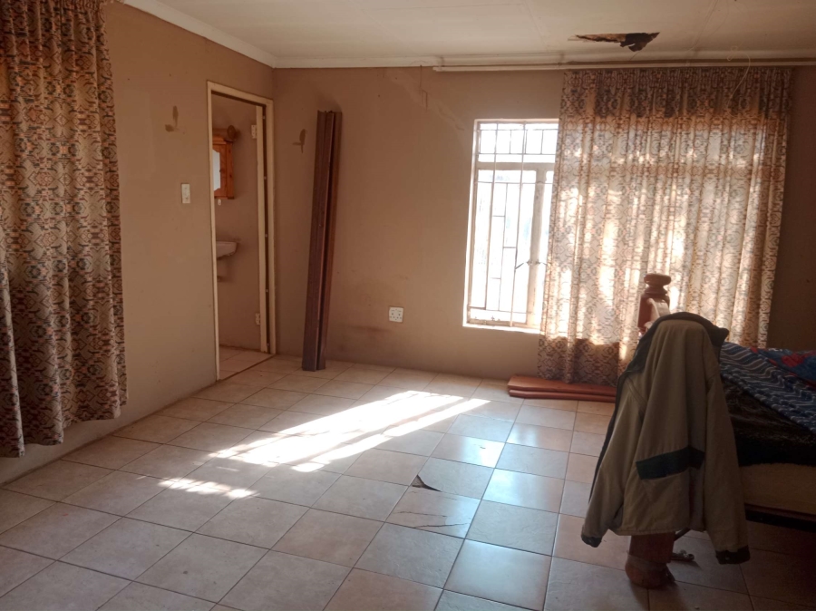 9 Bedroom Property for Sale in Swacina Park A H Gauteng