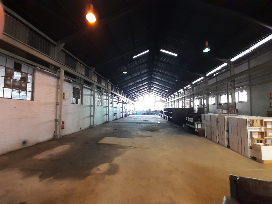 Commercial Property for Sale in Manufacta Gauteng