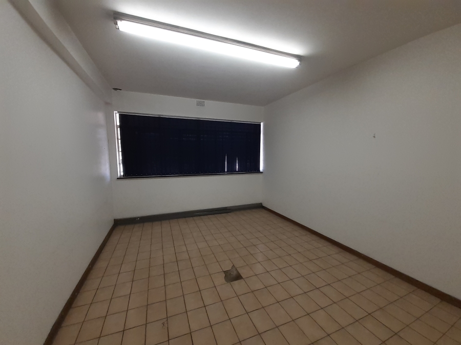 Commercial Property for Sale in Manufacta Gauteng