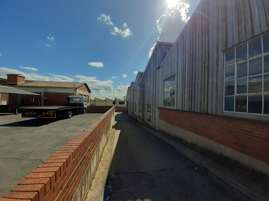 Commercial Property for Sale in Manufacta Gauteng