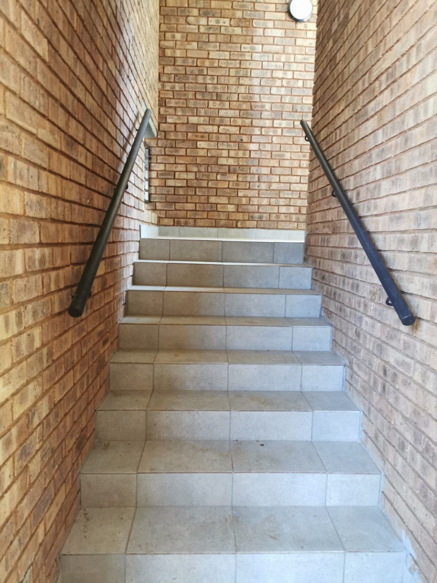 To Let 2 Bedroom Property for Rent in Benoni AH Gauteng