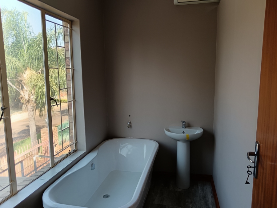 To Let 3 Bedroom Property for Rent in Doornpoort Gauteng