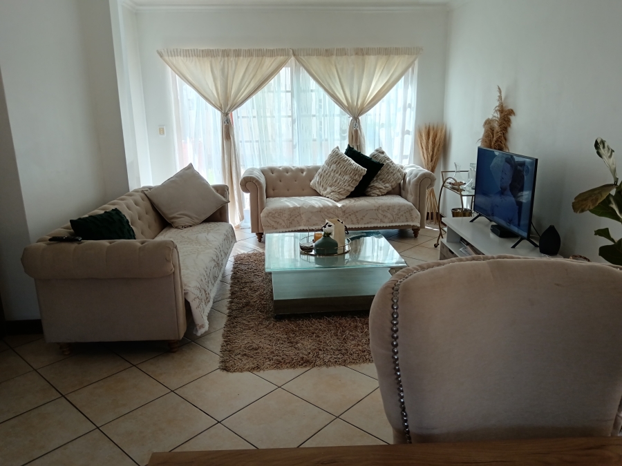 To Let 2 Bedroom Property for Rent in Montana Park Gauteng