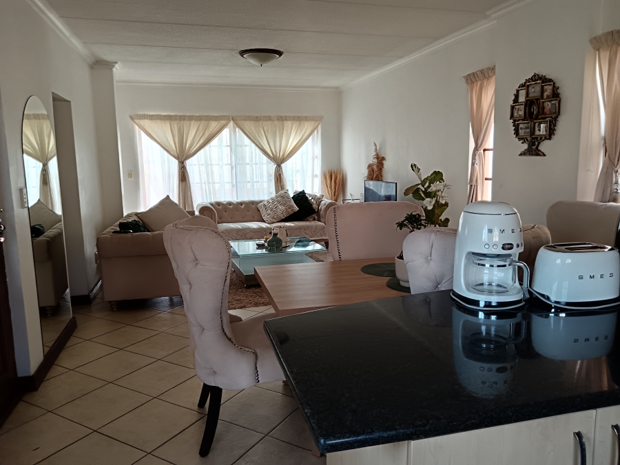 To Let 2 Bedroom Property for Rent in Montana Park Gauteng