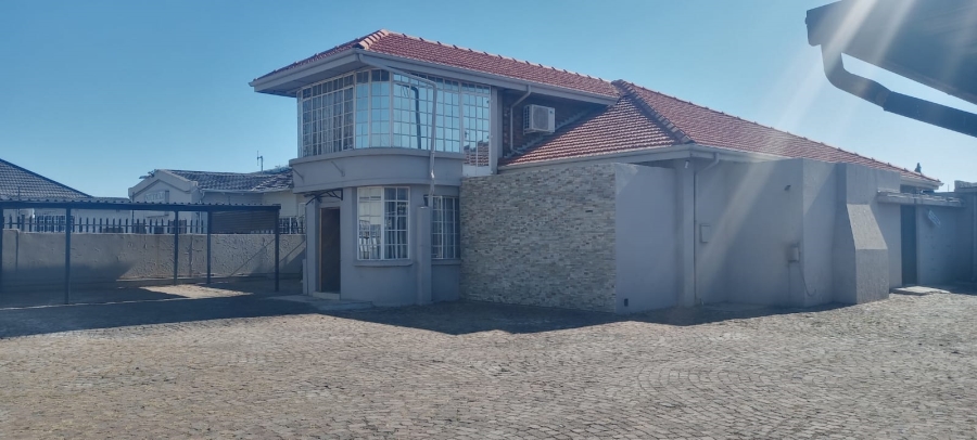 5 Bedroom Property for Sale in Benoni Central Gauteng