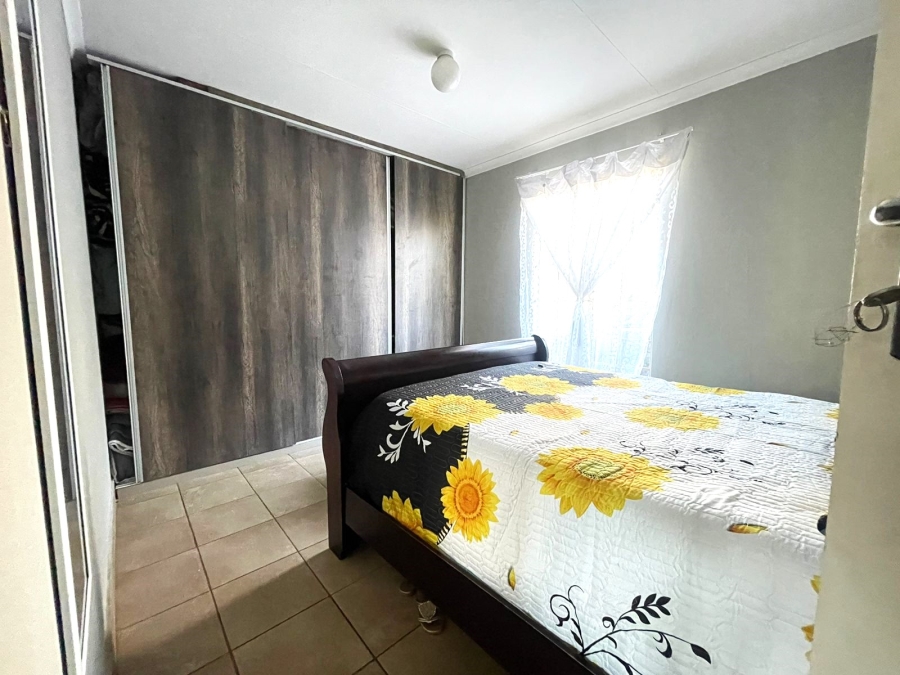 To Let 2 Bedroom Property for Rent in Sky City Gauteng