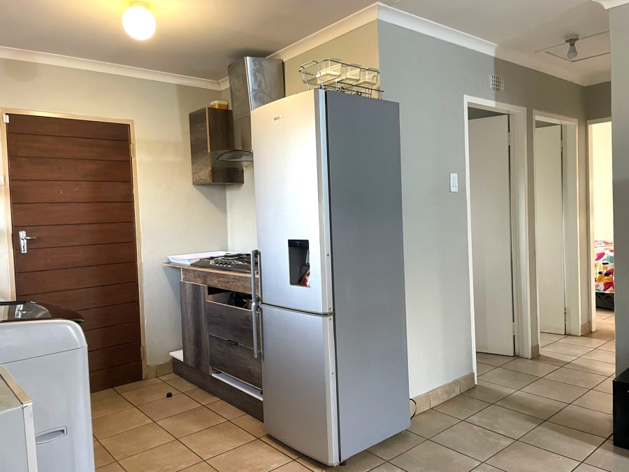 To Let 2 Bedroom Property for Rent in Sky City Gauteng