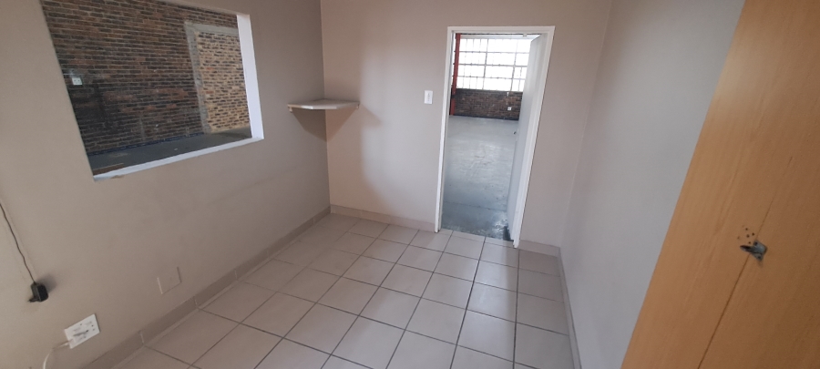 To Let commercial Property for Rent in Duncanville Gauteng