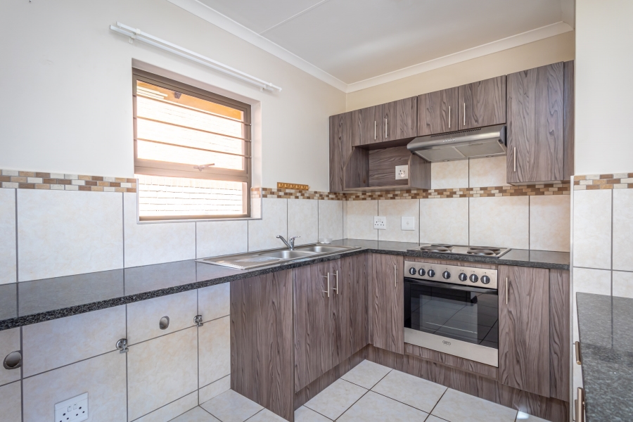 2 Bedroom Property for Sale in Homes Haven Gauteng