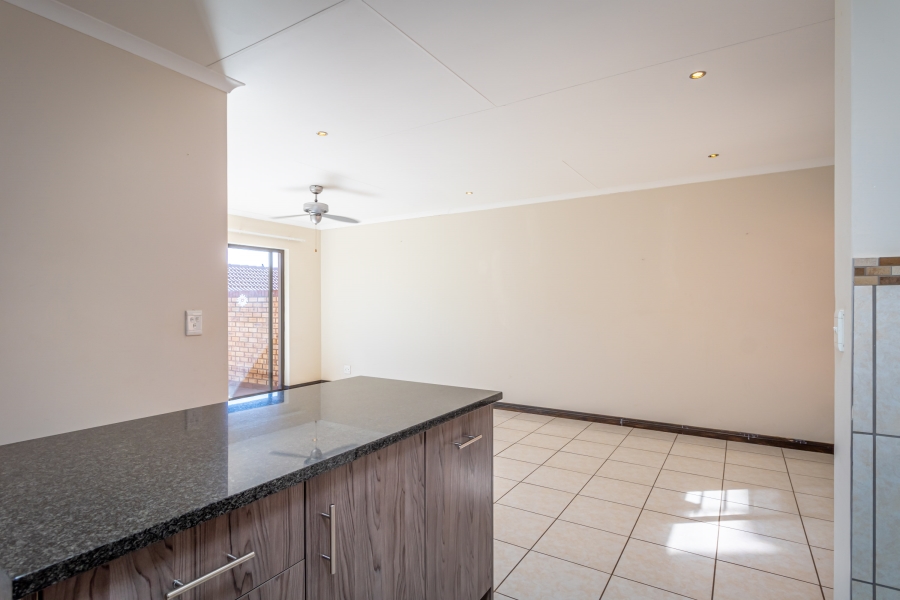 2 Bedroom Property for Sale in Homes Haven Gauteng