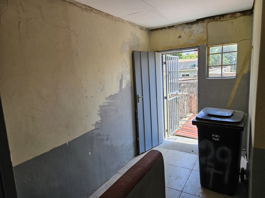 To Let commercial Property for Rent in Albertville Gauteng